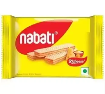 Nabati Richeese Cheese Cream Wafer Biscuits – Crunchy, Crispy, Rich In Vitamin A, 30 g